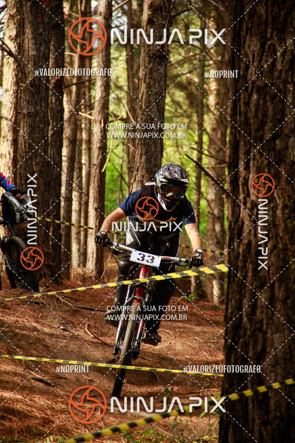 Compra tus fotos del eventoDownhill Pedreira En Fotop