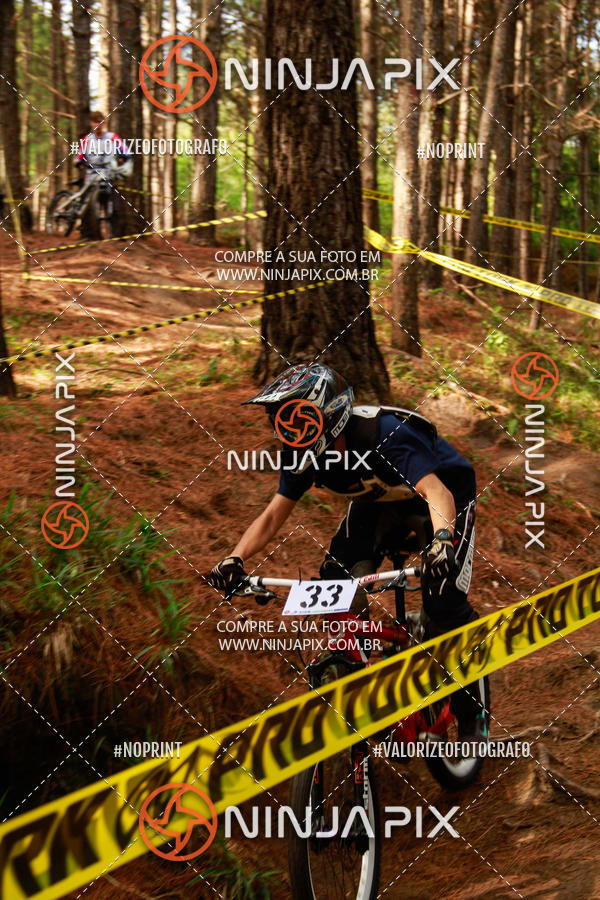 Compra tus fotos del eventoDownhill Pedreira En Fotop
