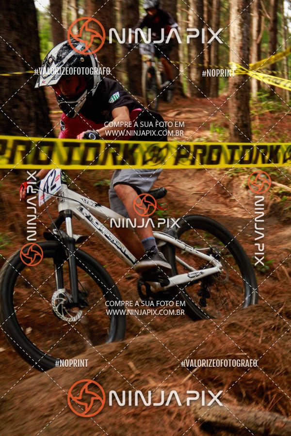 Compra tus fotos del eventoDownhill Pedreira En Fotop