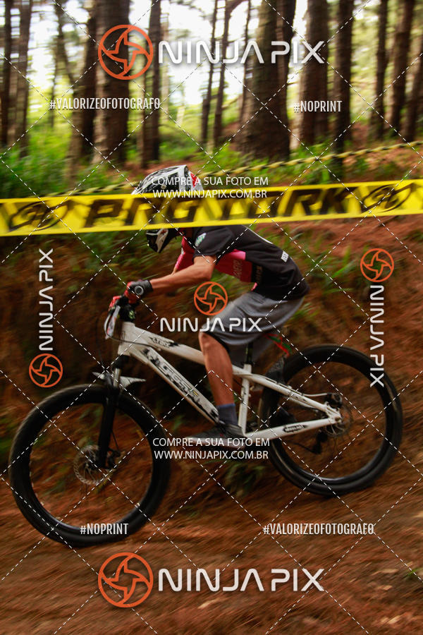 Compra tus fotos del eventoDownhill Pedreira En Fotop