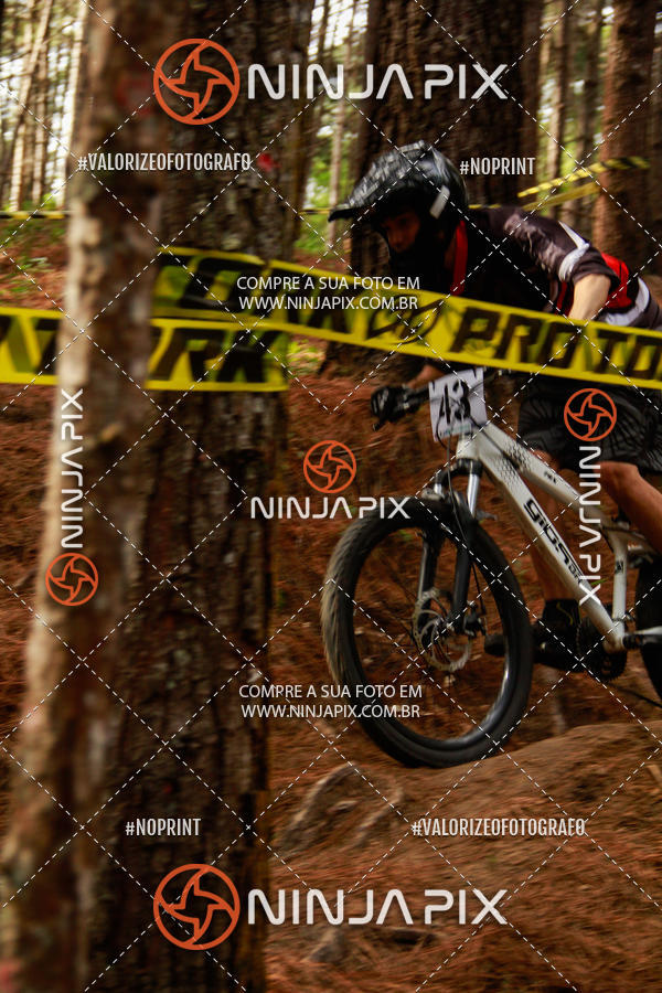 Compra tus fotos del eventoDownhill Pedreira En Fotop