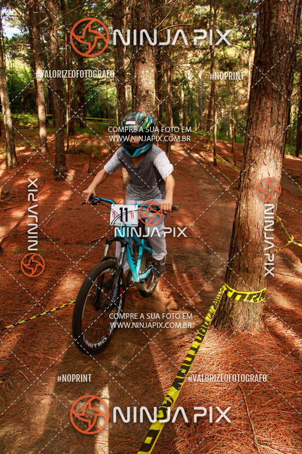 Compra tus fotos del eventoDownhill Pedreira En Fotop