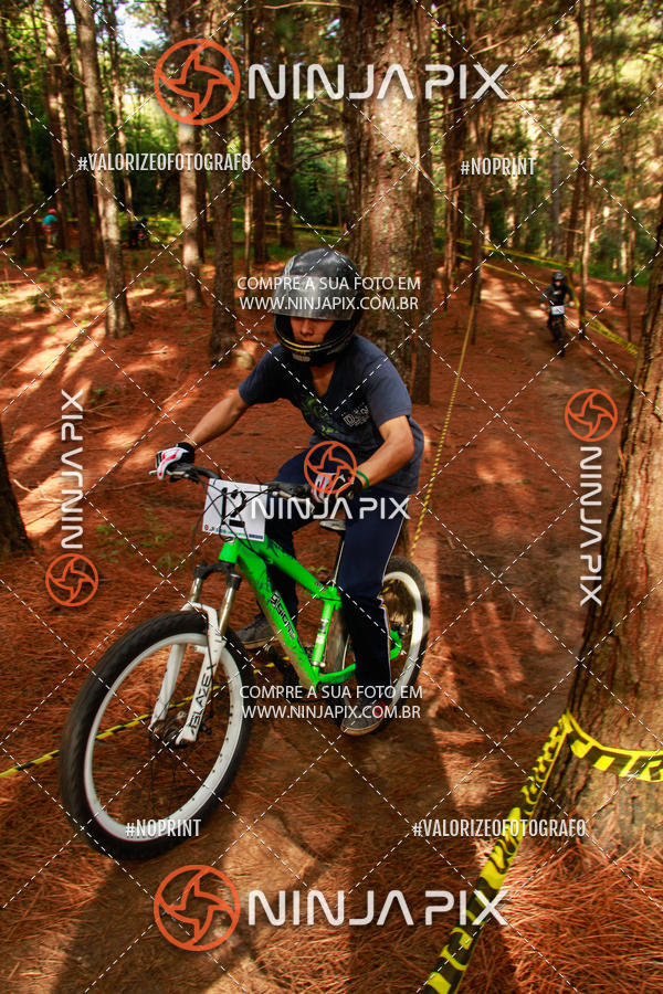 Achetez vos photos de l'vnementDownhill Pedreira sur Fotop