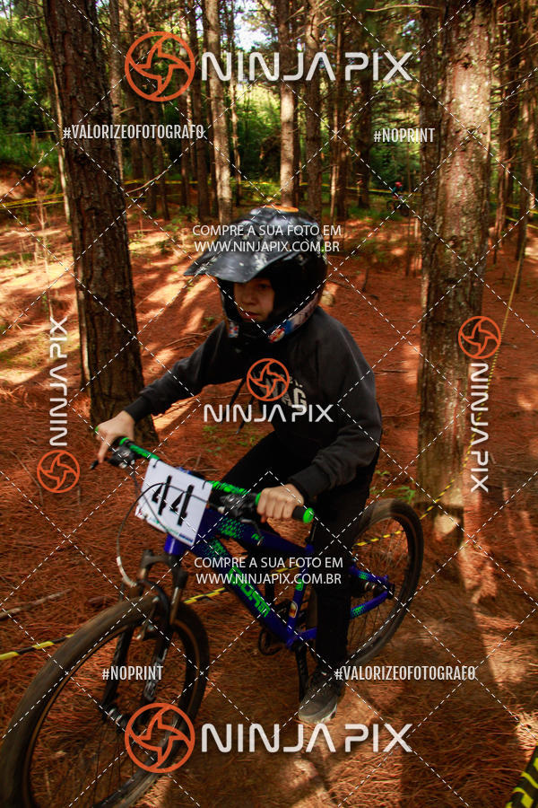 Achetez vos photos de l'vnementDownhill Pedreira sur Fotop