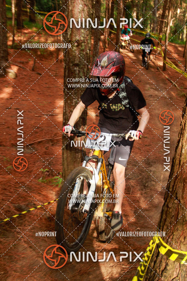 Achetez vos photos de l'vnementDownhill Pedreira sur Fotop