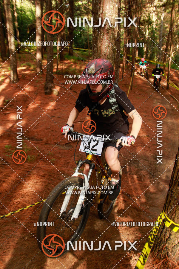 Achetez vos photos de l'vnementDownhill Pedreira sur Fotop