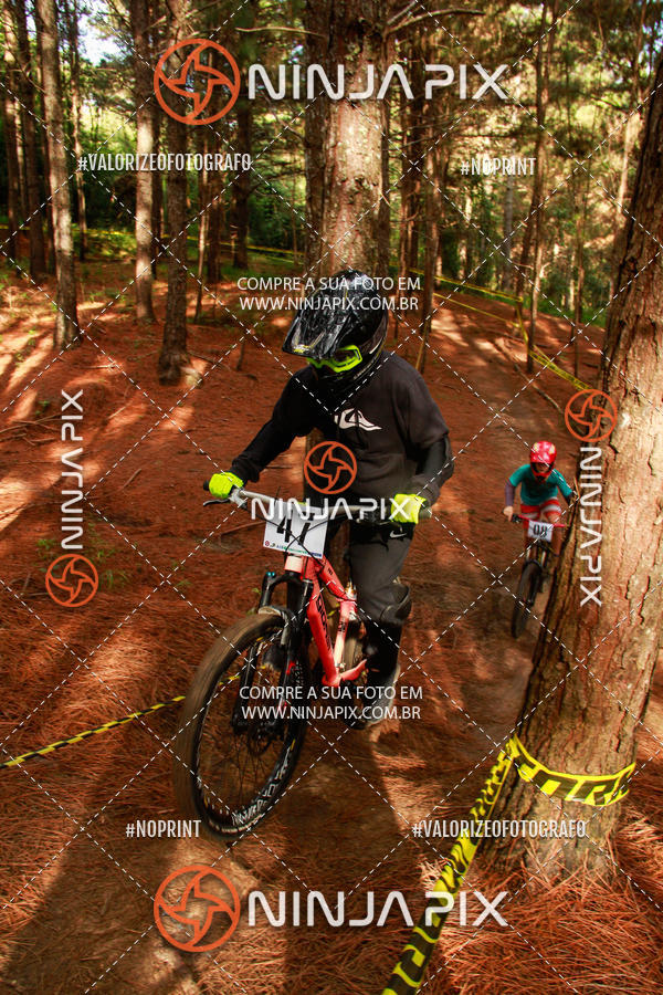 Achetez vos photos de l'vnementDownhill Pedreira sur Fotop