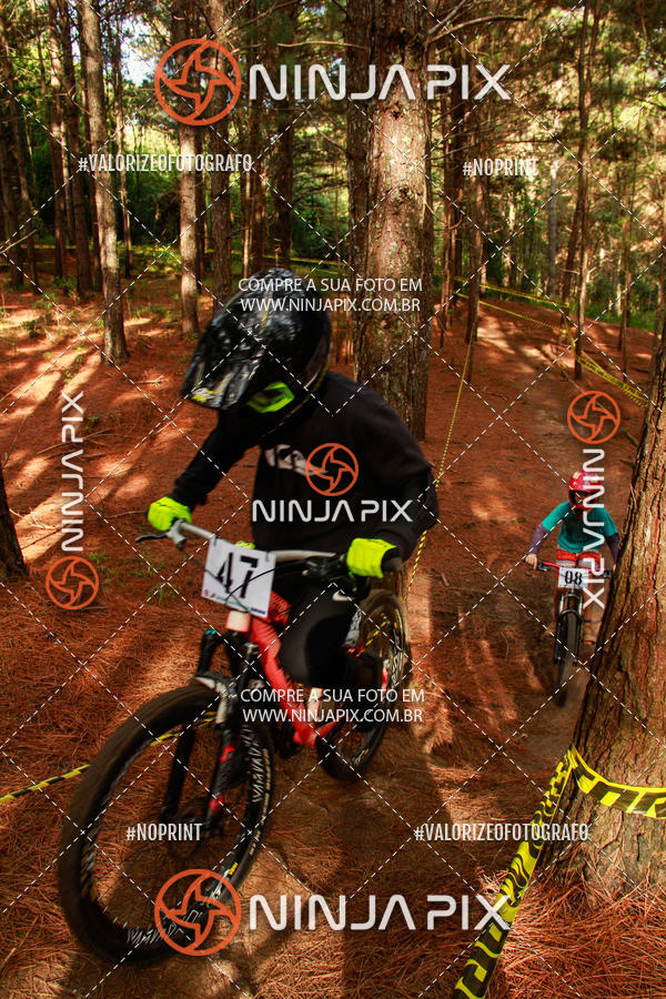 Achetez vos photos de l'vnementDownhill Pedreira sur Fotop