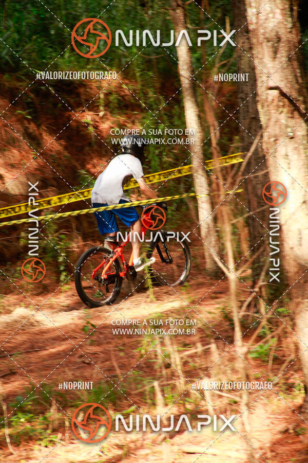 Achetez vos photos de l'vnementDownhill Pedreira sur Fotop