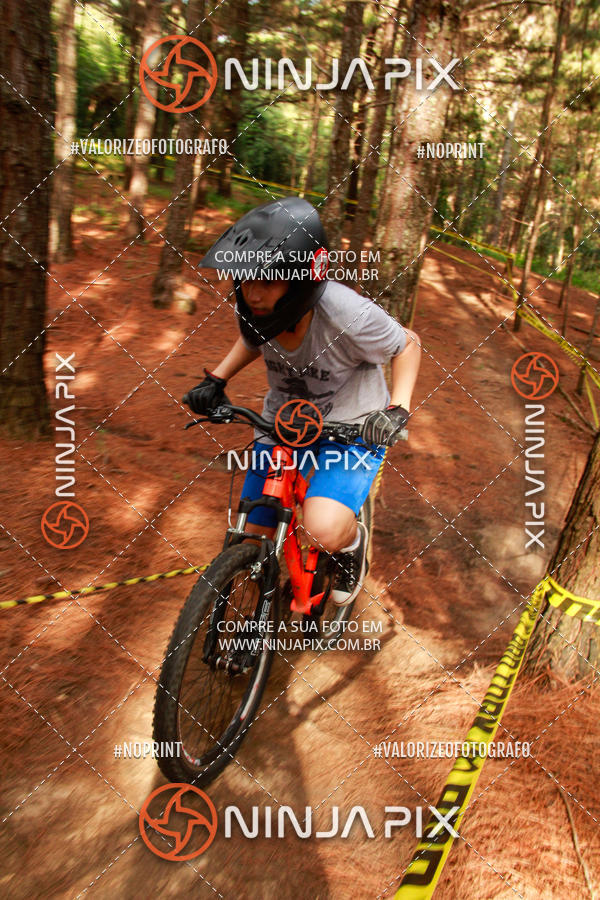 Achetez vos photos de l'vnementDownhill Pedreira sur Fotop