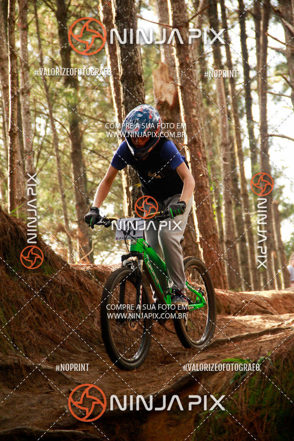 Achetez vos photos de l'vnementDownhill Pedreira sur Fotop