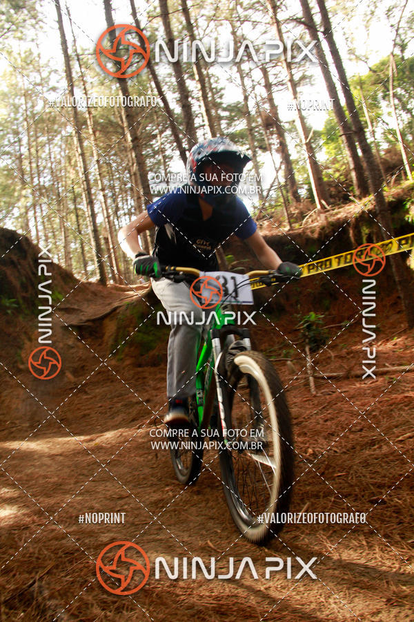 Buy your photos of the eventDownhill Pedreira on Fotop