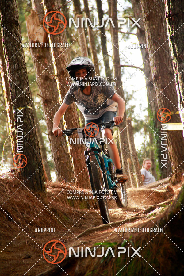 Buy your photos of the eventDownhill Pedreira on Fotop