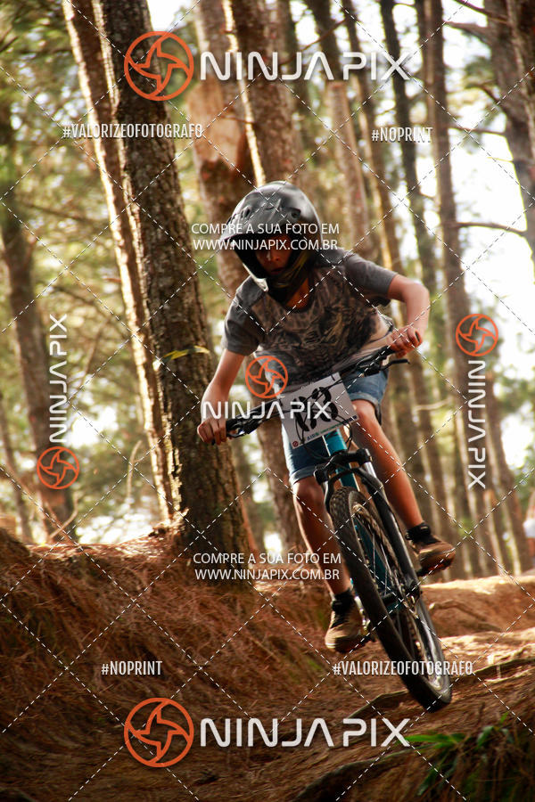 Buy your photos of the eventDownhill Pedreira on Fotop
