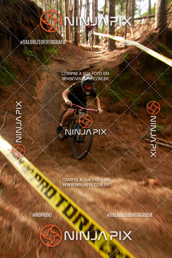 Buy your photos of the eventDownhill Pedreira on Fotop