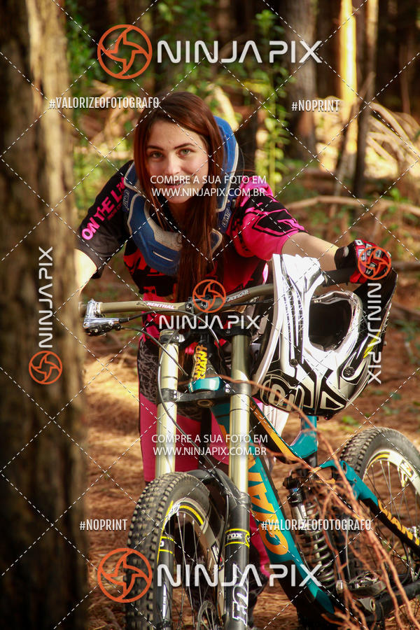 Buy your photos of the eventDownhill Pedreira on Fotop