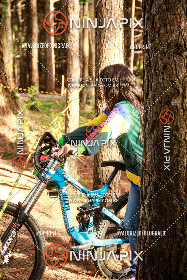 Compre suas fotos do eventoDownhill Pedreira no Fotop