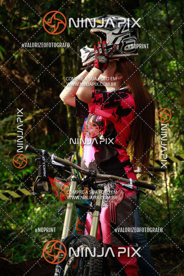 Compre suas fotos do eventoDownhill Pedreira no Fotop