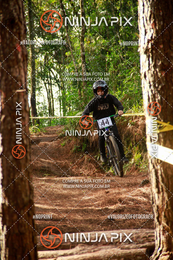 Achetez vos photos de l'vnementDownhill Pedreira sur Fotop