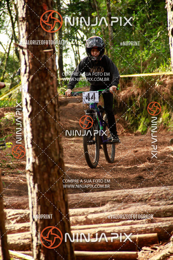 Achetez vos photos de l'vnementDownhill Pedreira sur Fotop