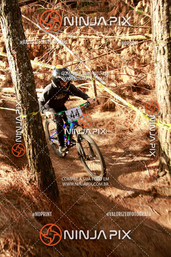 Achetez vos photos de l'vnementDownhill Pedreira sur Fotop