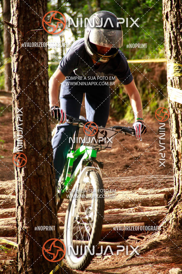 Compra tus fotos del eventoDownhill Pedreira En Fotop