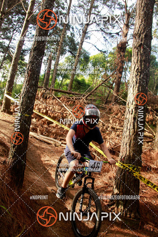 Compra tus fotos del eventoDownhill Pedreira En Fotop