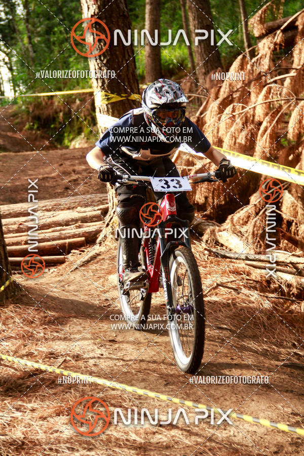 Acquista le foto dell'eventoDownhill Pedreira in Fotop