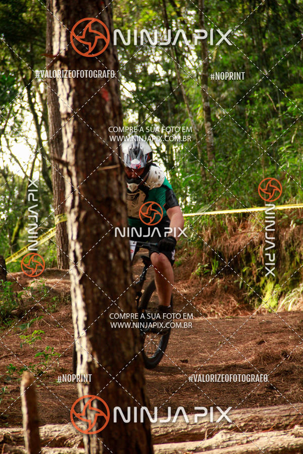 Acquista le foto dell'eventoDownhill Pedreira in Fotop