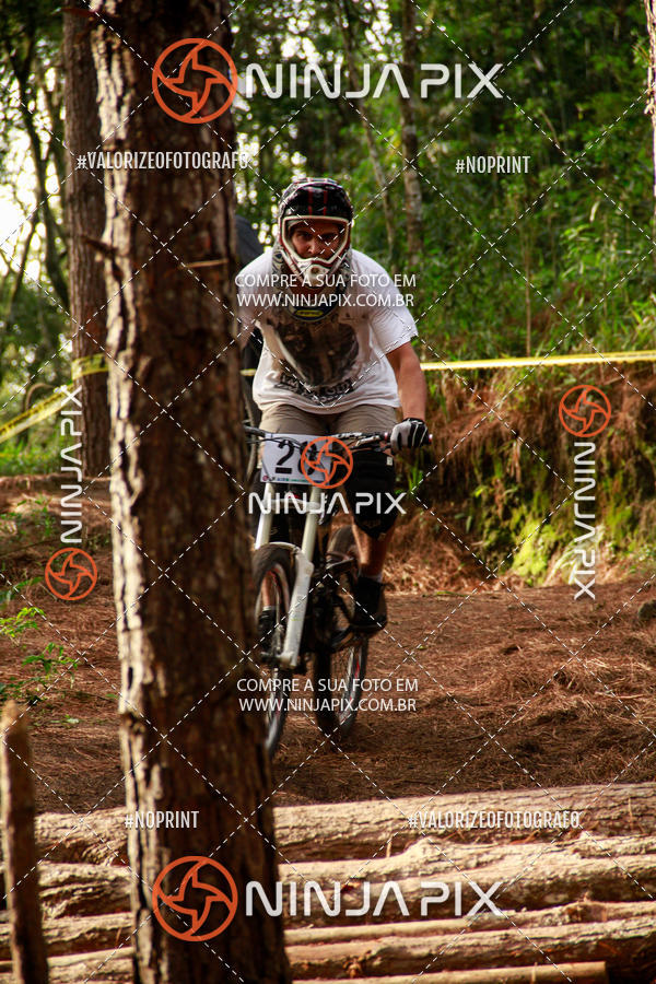 Acquista le foto dell'eventoDownhill Pedreira in Fotop
