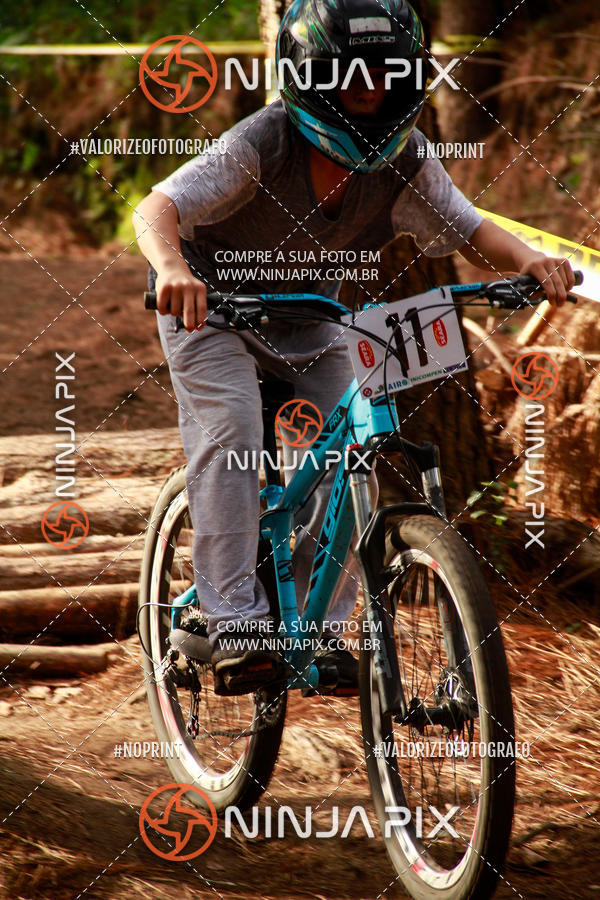 Acquista le foto dell'eventoDownhill Pedreira in Fotop