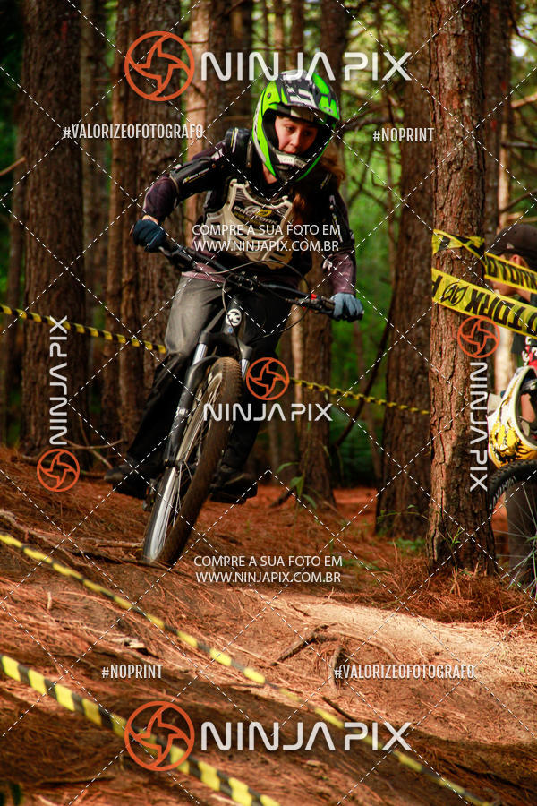 Acquista le foto dell'eventoDownhill Pedreira in Fotop