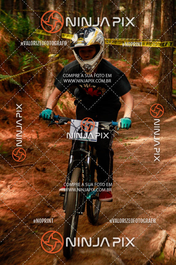 Achetez vos photos de l'vnementDownhill Pedreira sur Fotop