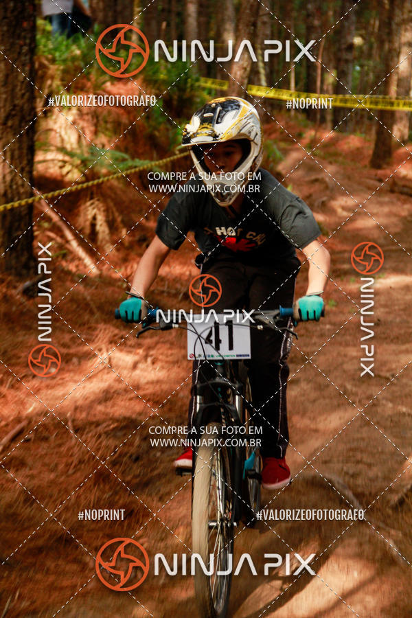 Achetez vos photos de l'vnementDownhill Pedreira sur Fotop