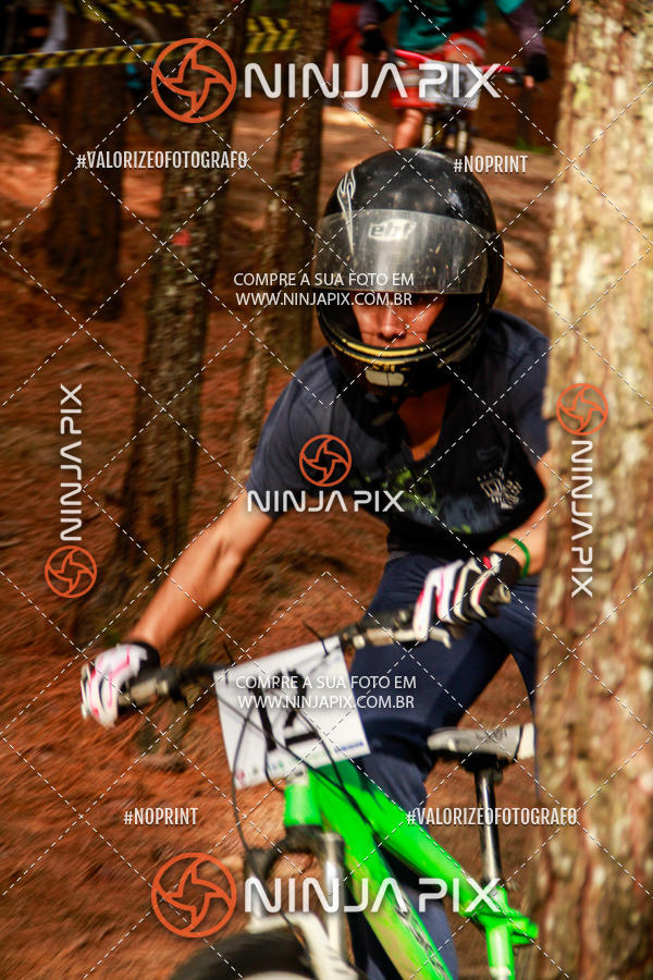 Achetez vos photos de l'vnementDownhill Pedreira sur Fotop