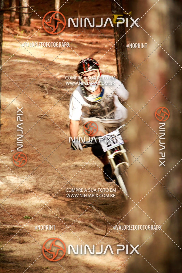 Achetez vos photos de l'vnementDownhill Pedreira sur Fotop
