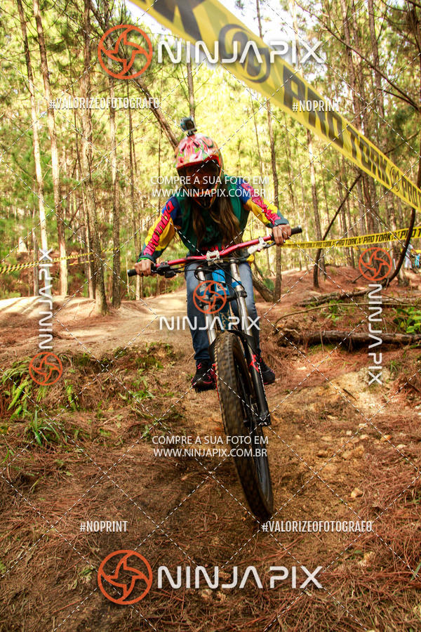 Buy your photos of the eventDownhill Pedreira on Fotop