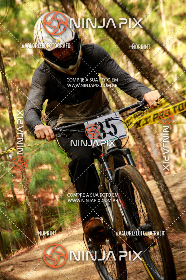 Buy your photos of the eventDownhill Pedreira on Fotop