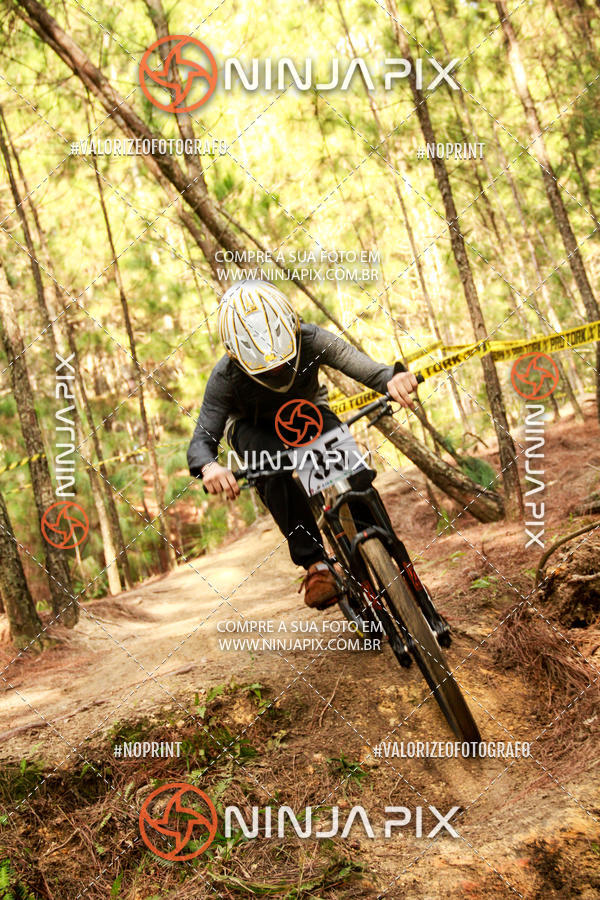 Buy your photos of the eventDownhill Pedreira on Fotop