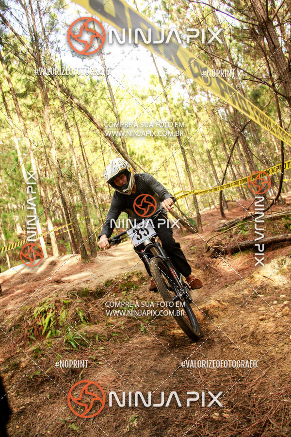 Buy your photos of the eventDownhill Pedreira on Fotop