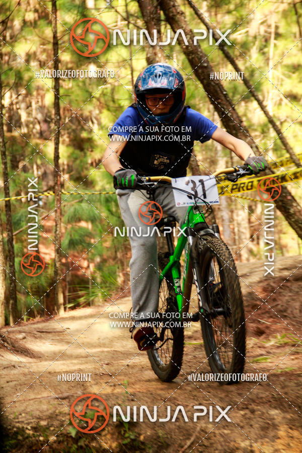 Buy your photos of the eventDownhill Pedreira on Fotop