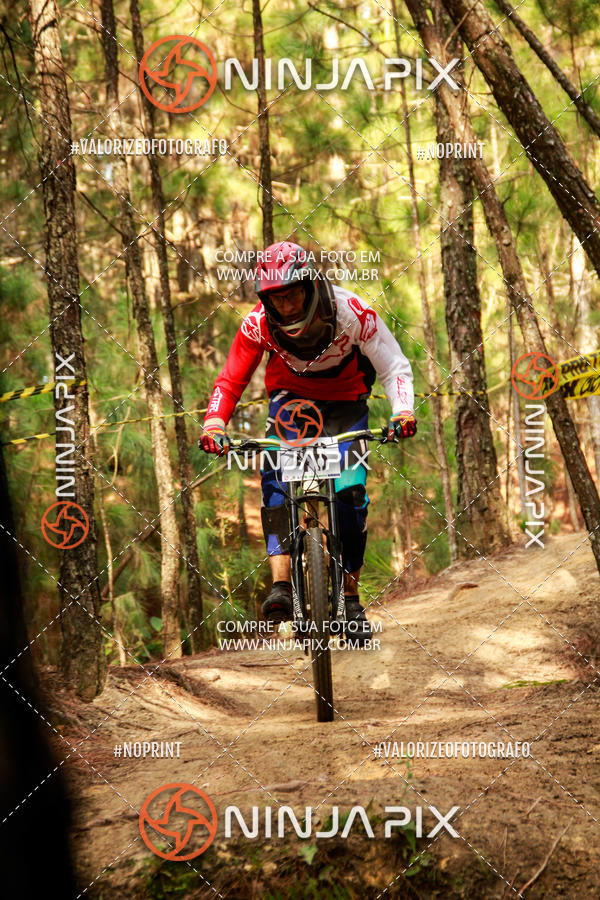 Achetez vos photos de l'vnementDownhill Pedreira sur Fotop