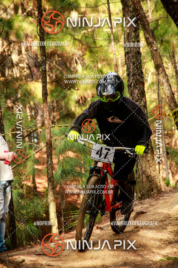 Achetez vos photos de l'vnementDownhill Pedreira sur Fotop
