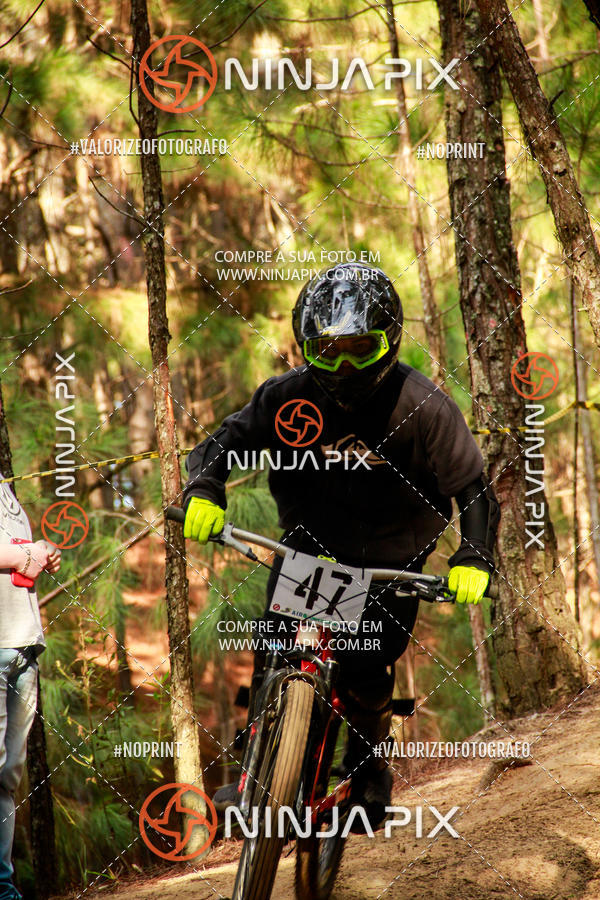 Achetez vos photos de l'vnementDownhill Pedreira sur Fotop