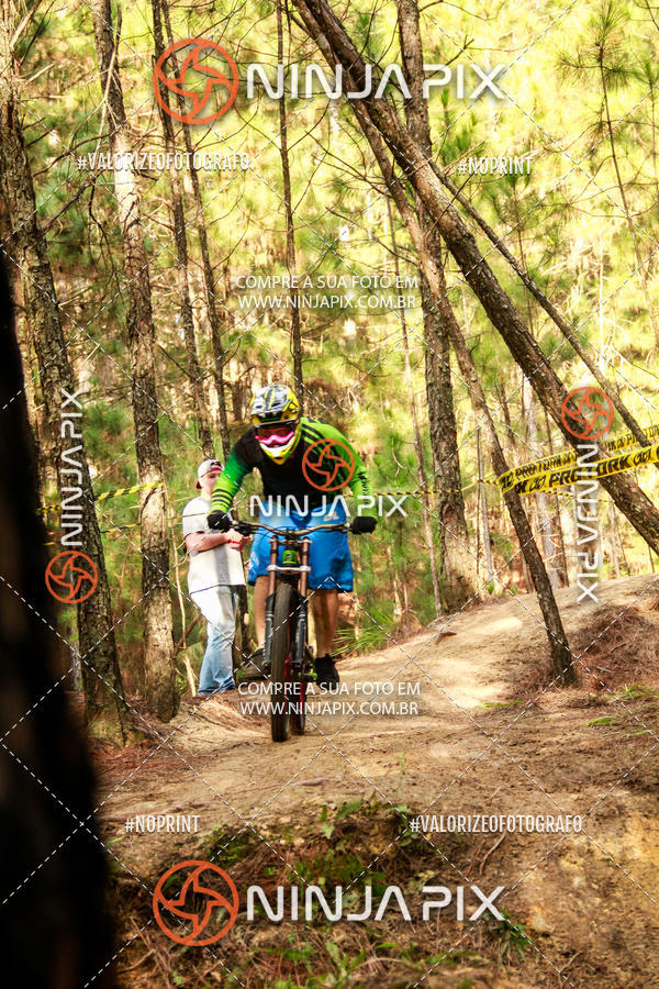 Achetez vos photos de l'vnementDownhill Pedreira sur Fotop