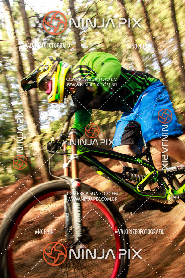 Buy your photos of the eventDownhill Pedreira on Fotop
