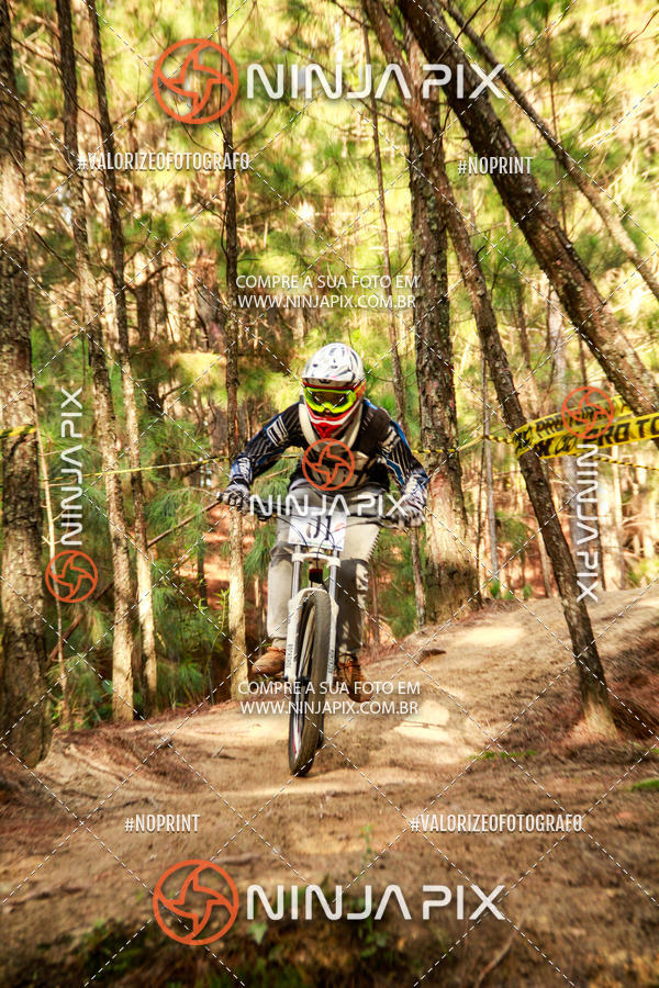 Buy your photos of the eventDownhill Pedreira on Fotop