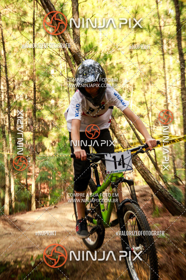 Buy your photos of the eventDownhill Pedreira on Fotop