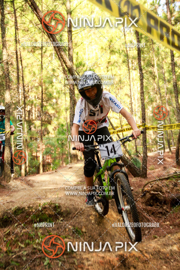 Buy your photos of the eventDownhill Pedreira on Fotop