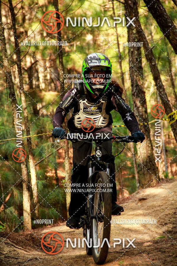 Buy your photos of the eventDownhill Pedreira on Fotop